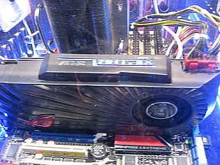 Asus Radeon HD 5870 2GB